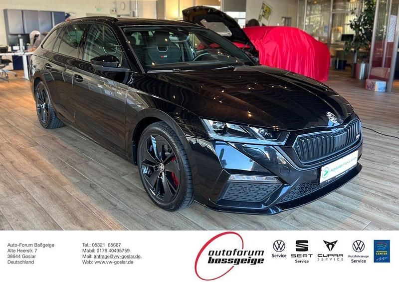 Schwarz Gebraucht 2022 Skoda Octavia RS Kombi | 25.499 € (Superpreis) - Bild 1/4