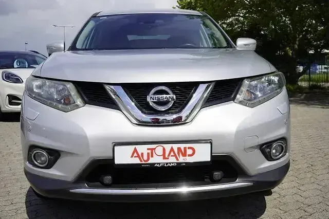 Gebraucht Nissan X-Trail 360º 131 PS (96 kW) 2016 Silbermetallic SUV