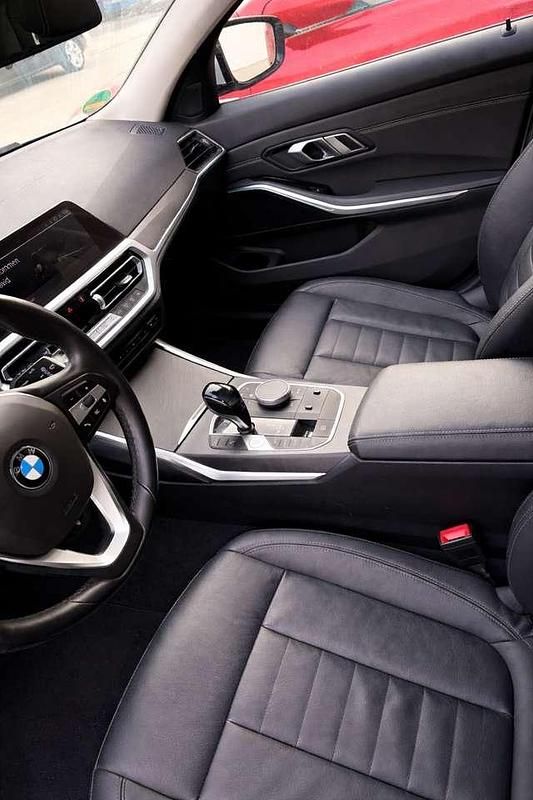 Gebraucht BMW 320 Luxury Line 190 PS (139 kW) 2020 Weiß Kombi