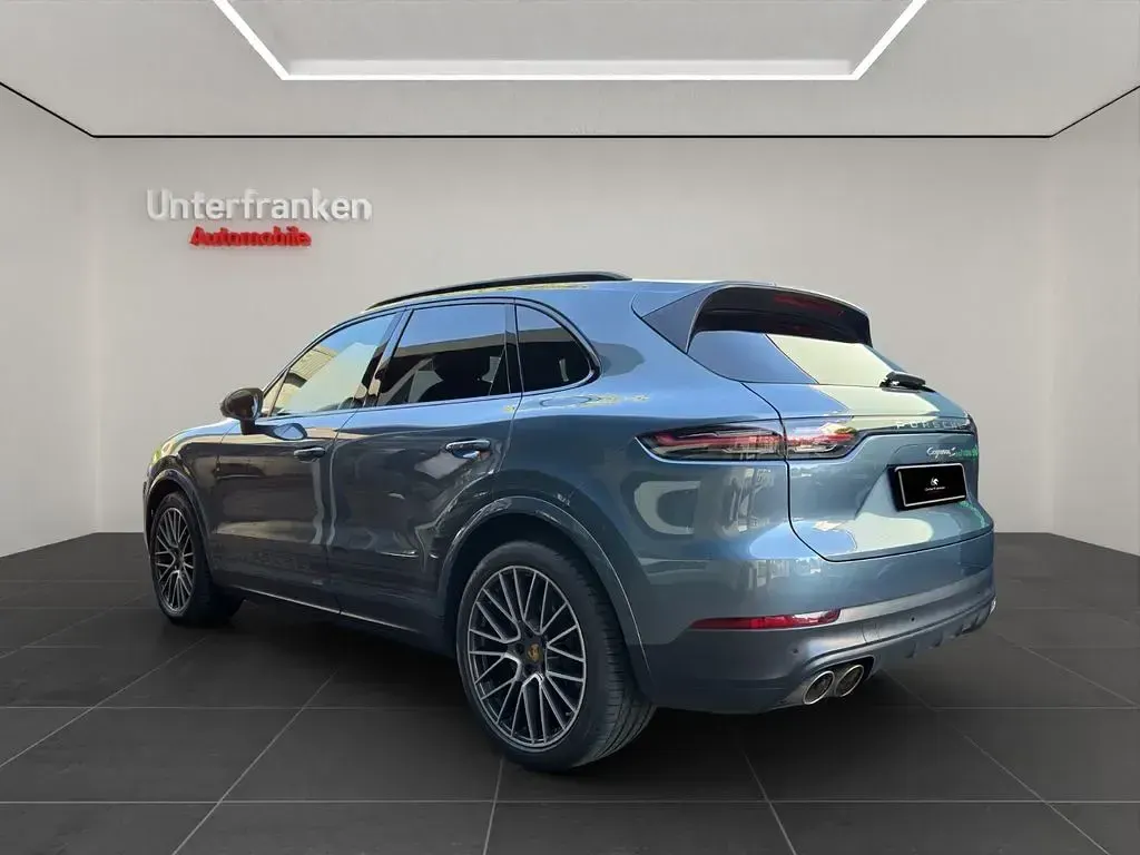 Gebraucht Porsche Cayenne 441 PS (324 kW) 2018 Blau SUV