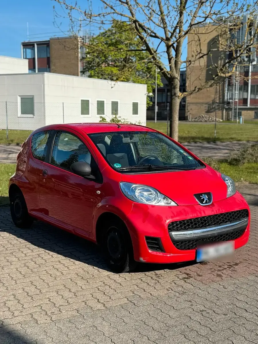 Usata Peugeot 107 2010 Rosso Utilitaria