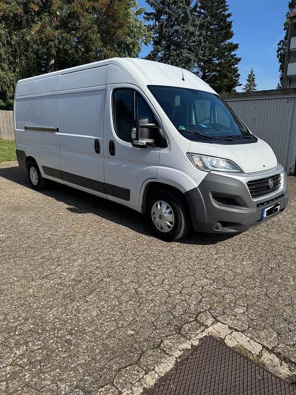 Weiß Gebraucht 2015 Fiat Ducato Van | 8.800 € (Etwas zu teuer) - Bild 1/4