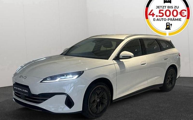 Neu BYD Seal Boost 184 PS (135 kW) 2026 Beige Kombi