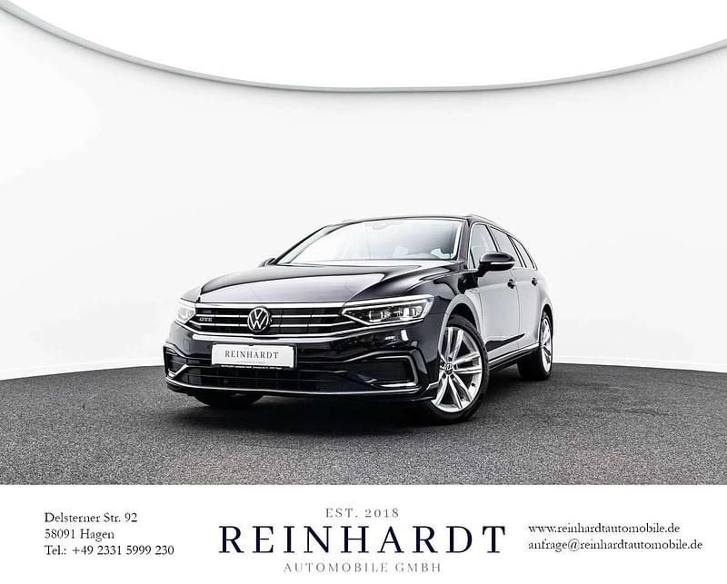 Deep black perleffekt Gebraucht 2022 VW Passat GTE Kombi | 18.485 € (Superpreis) - Bild 1/3