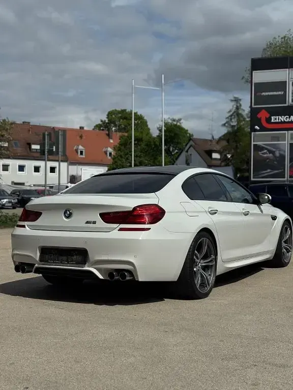 Gebraucht BMW M6 Performance 560 PS (411 kW) 2013 Weiß Limousine