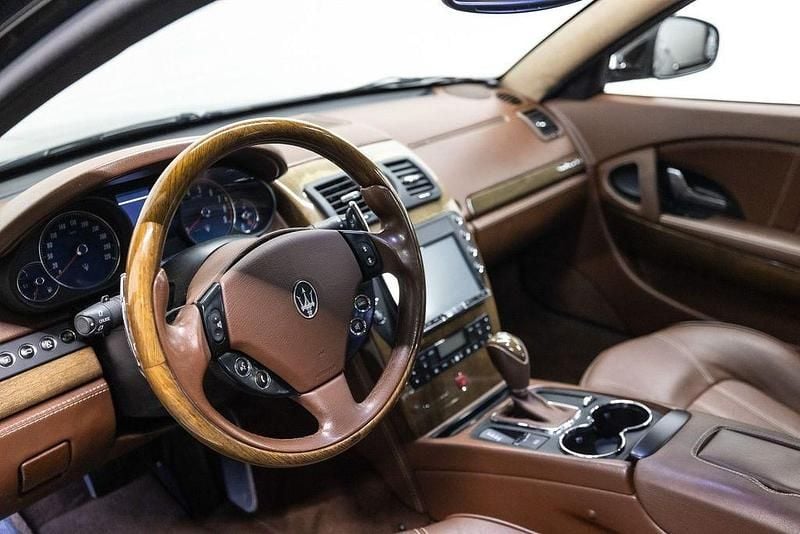 Gebraucht Maserati Quattroporte 432 PS (317 kW) 2009 Schwarz Limousine