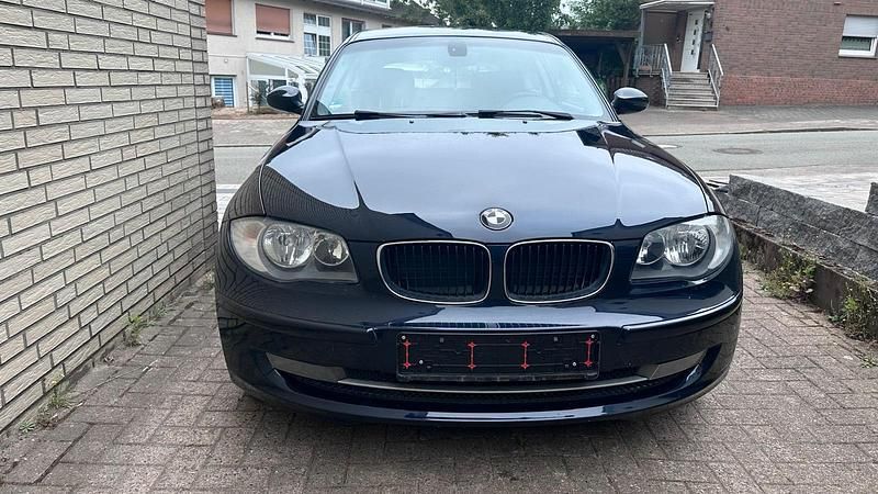 Blau Gebraucht 2008 BMW 123 Coupé Coupé | 4.300 € - Bild 1/4