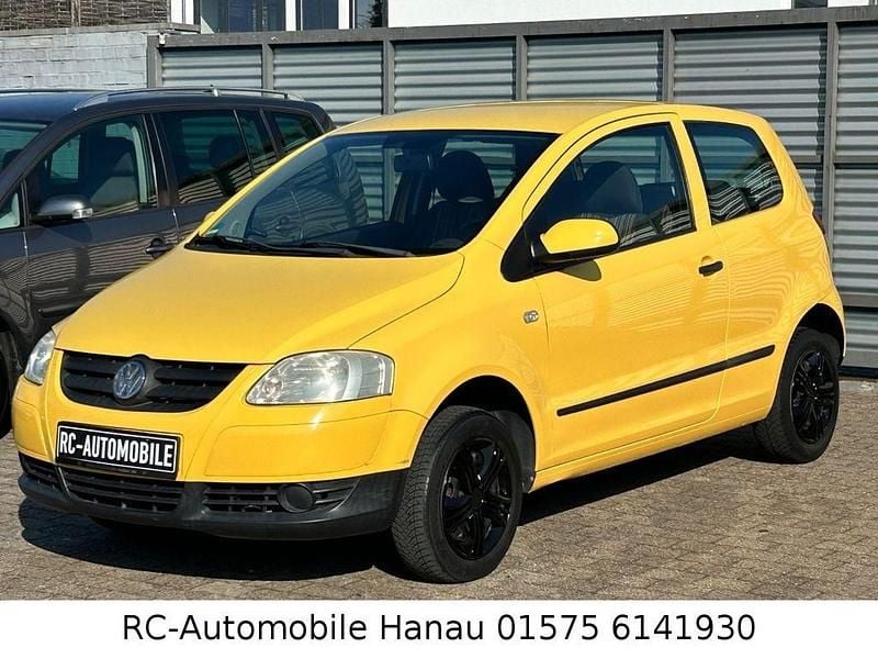Gebraucht VW Fox 60 PS (44 kW) 2006 Gelb Kleinwagen