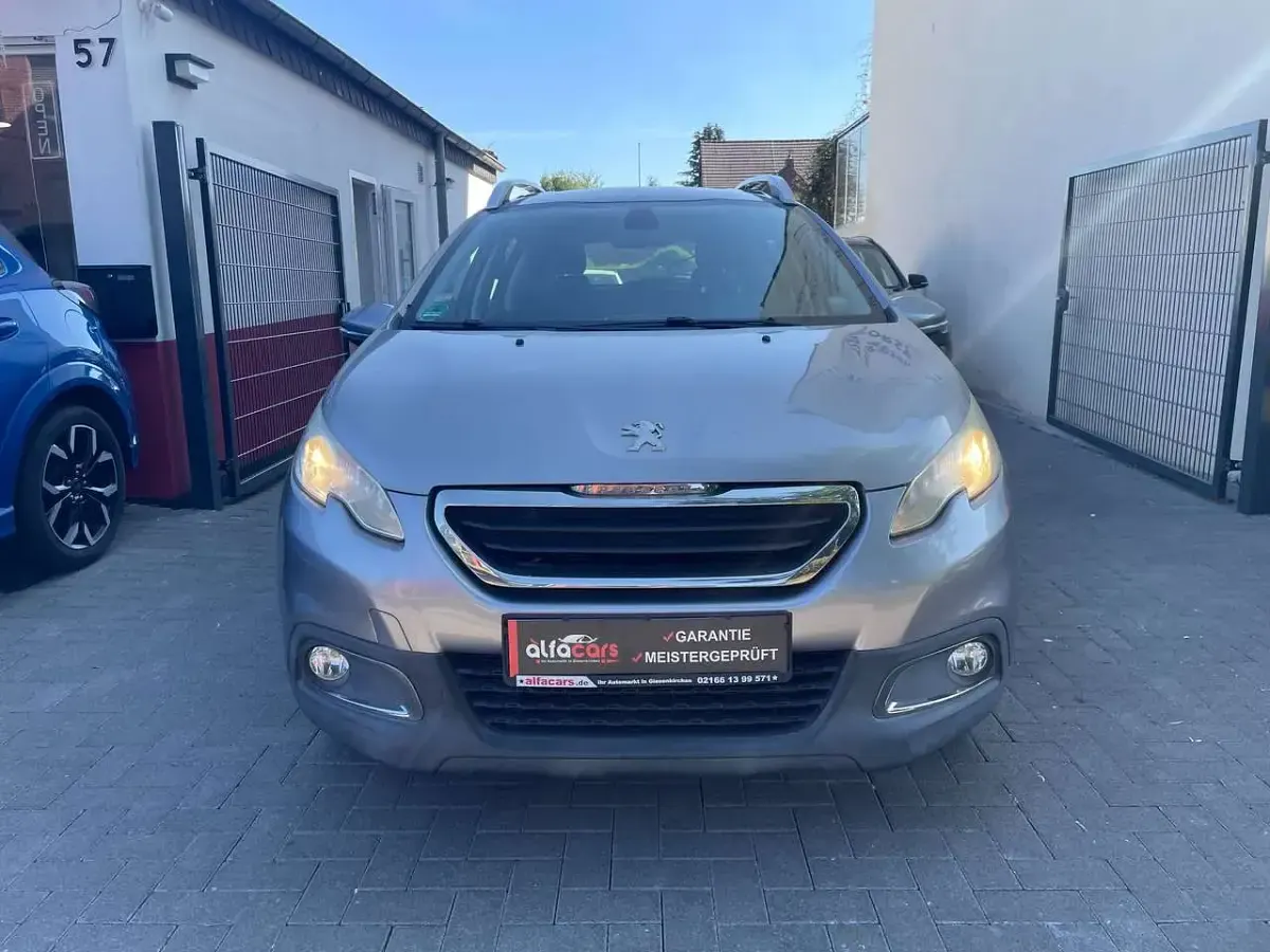 Gebraucht Peugeot 2008 Business-Line 114 PS (83 kW) 2015 Lack grau artense/metallic SUV