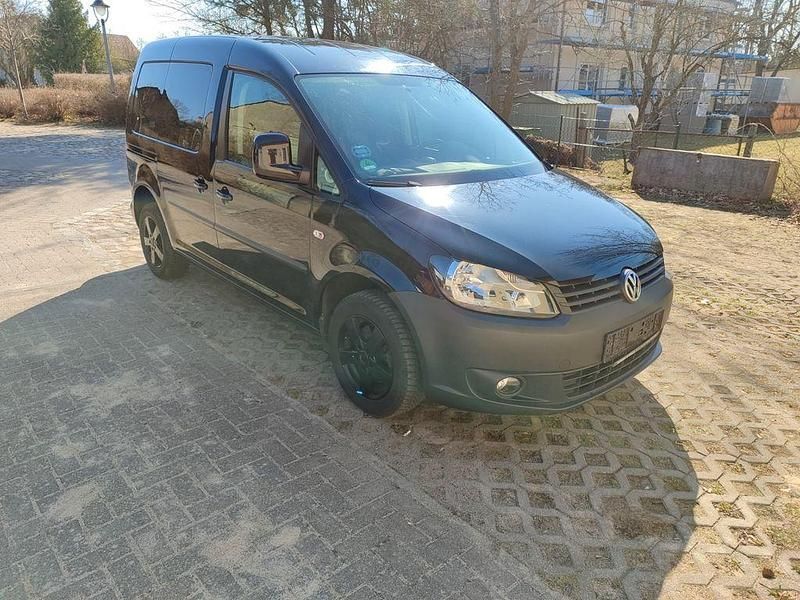 Gebraucht VW Caddy Trendline 102 PS (75 kW) 2010 Schwarz Van / Kleinbus