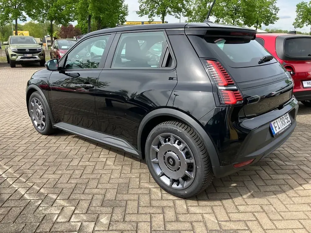Gebraucht Renault 5 E-Tech Evolution 110 kW (150 PS) 2026 Schwarz Limousine