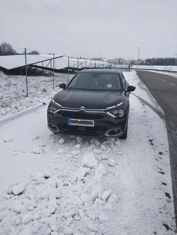 Gebraucht Citroën C4 Start 131 PS (96 kW) 2024 Schwarz Limousine