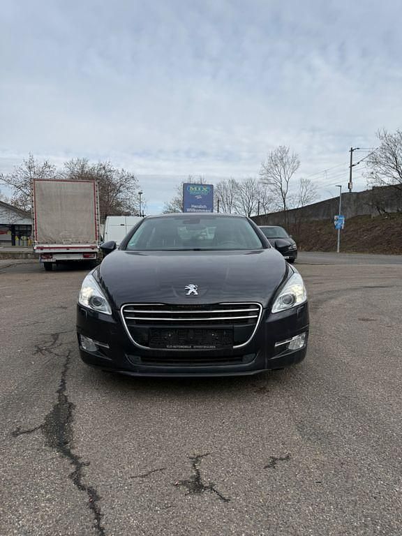 Gebraucht Peugeot 508 Allure 163 PS (119 kW) 2013 Grau Limousine