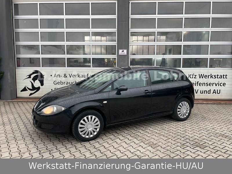 Schwarz Gebraucht 2006 Seat Leon Reference Limousine | 2.990 € (Fairer Preis) - Bild 1/4