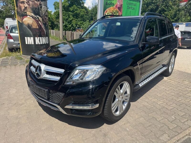 Schwarz Gebraucht 2013 Mercedes GLK350 SUV | 13.900 € (Superpreis) - Bild 1/2