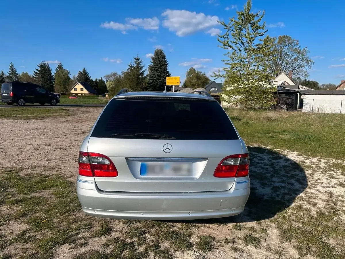 Brugt Mercedes E280 230 HK (169 kW) 2006 Sølv Stationcar