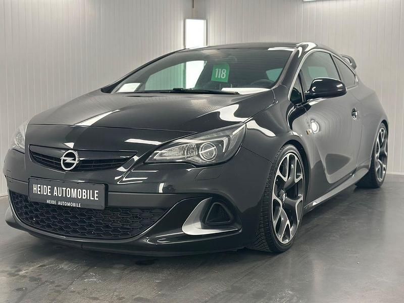 Schwarz Gebraucht 2013 Opel Astra GTC OPC Coupé | 11.900 € (Etwas zu teuer) - Bild 1/4