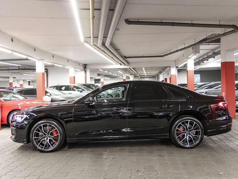 Gebraucht Audi A8 Ambiente 340 PS (250 kW) 2023 Brillantschwarz Limousine