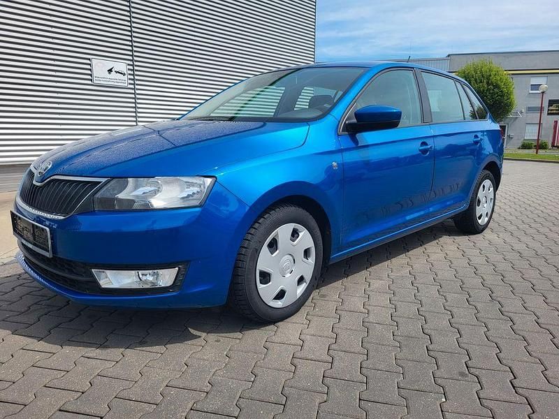 Blau Gebraucht 2013 Skoda Rapid Ambition Limousine | 6.900 € (Fairer Preis) - Bild 1/4