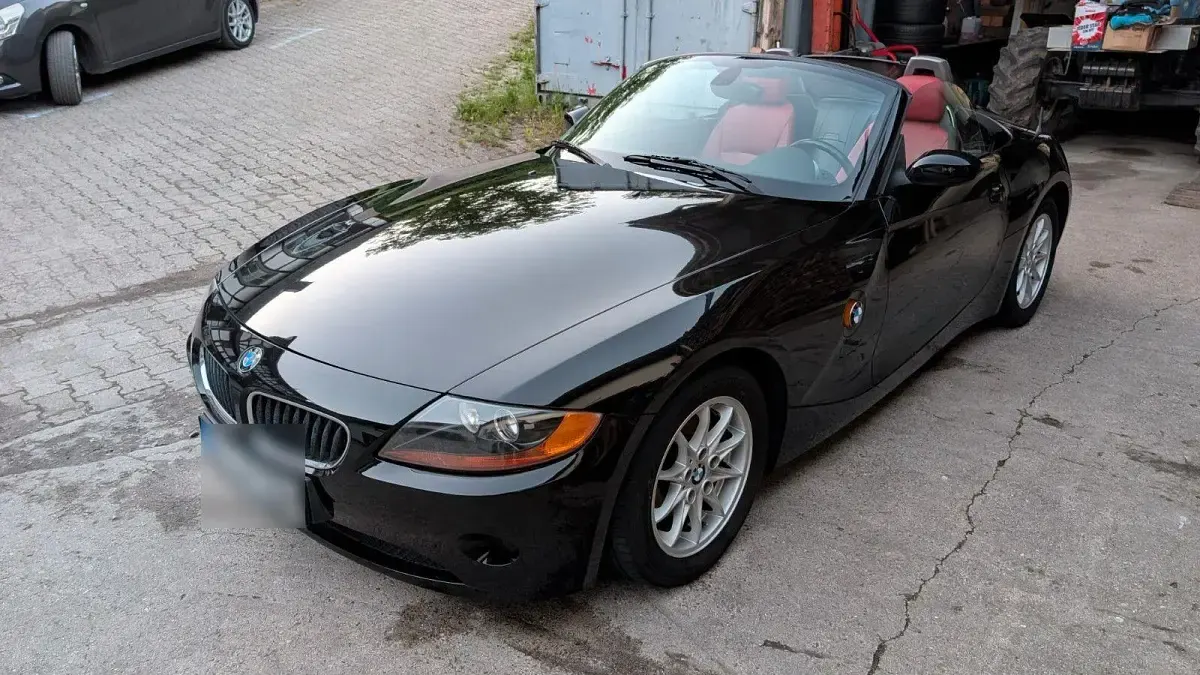 Gebraucht BMW Z4 170 PS (125 kW) 2005 Schwarz Cabrio