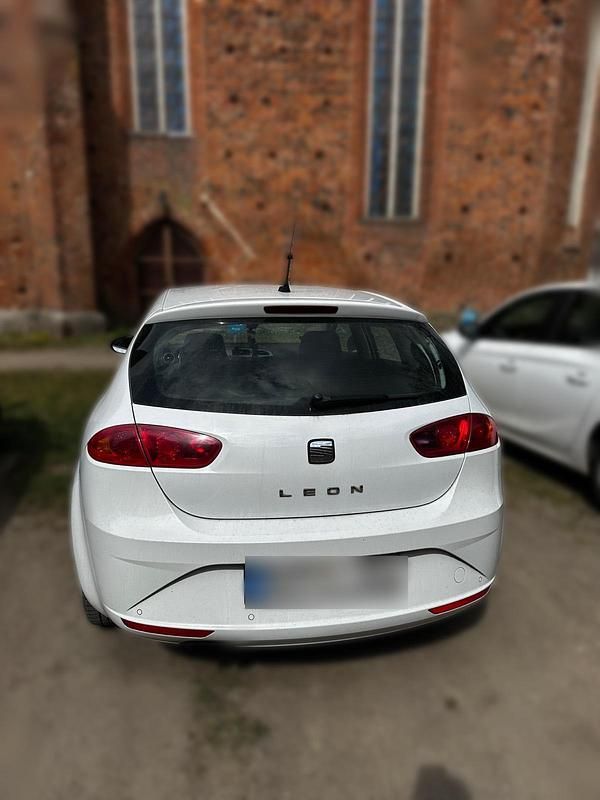 Gebraucht Seat Leon Copa 127 PS (93 kW) 2012 Weiß Limousine