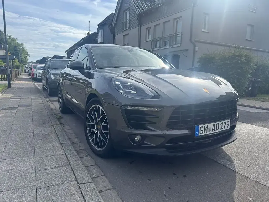 Gebraucht Porsche Macan 252 PS (185 kW) 2017 Grau SUV