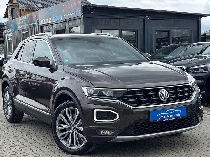 Braun Gebraucht 2019 VW T-Roc Sport SUV | 20.990 € (Etwas zu teuer) - Bild 1/4
