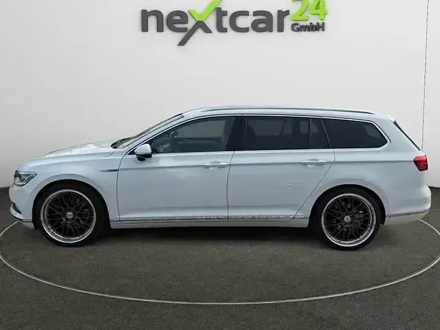 Używany VW Passat Highline 239 KM (175 kW) 2015 Biały Kombi