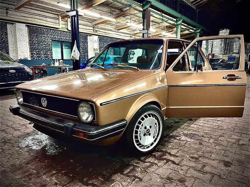 Gebraucht VW Golf I 69 PS (50 kW) 1982 Gold Kleinwagen