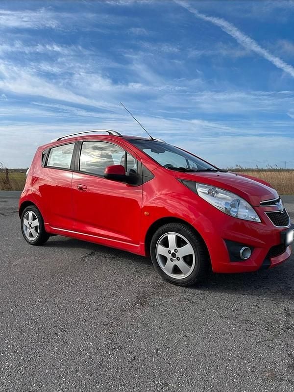 Gebraucht Chevrolet Spark LT 82 PS (60 kW) 2010 Rot Kleinwagen