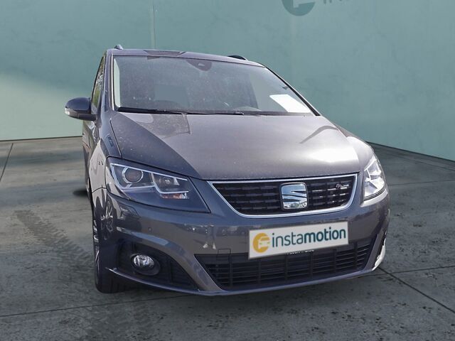 Grau Gebraucht 2021 Seat Alhambra FR-Line Van / Kleinbus | 34.630 € (Etwas zu teuer) - Bild 1/2