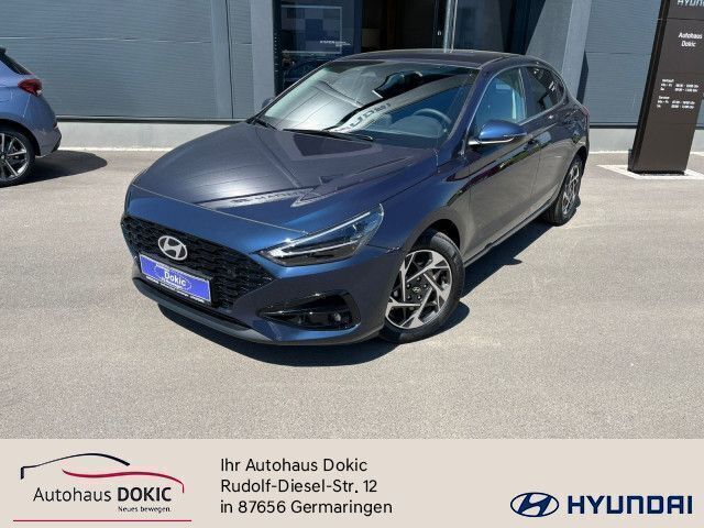 Sailing blue pearl Neu 2025 Hyundai i30 Style Limousine | 25.990 € (Fairer Preis) - Bild 1/4