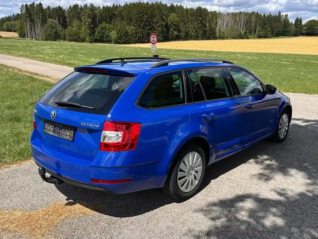 Gebraucht Skoda Octavia 150 PS (110 kW) 2018 Blau Limousine