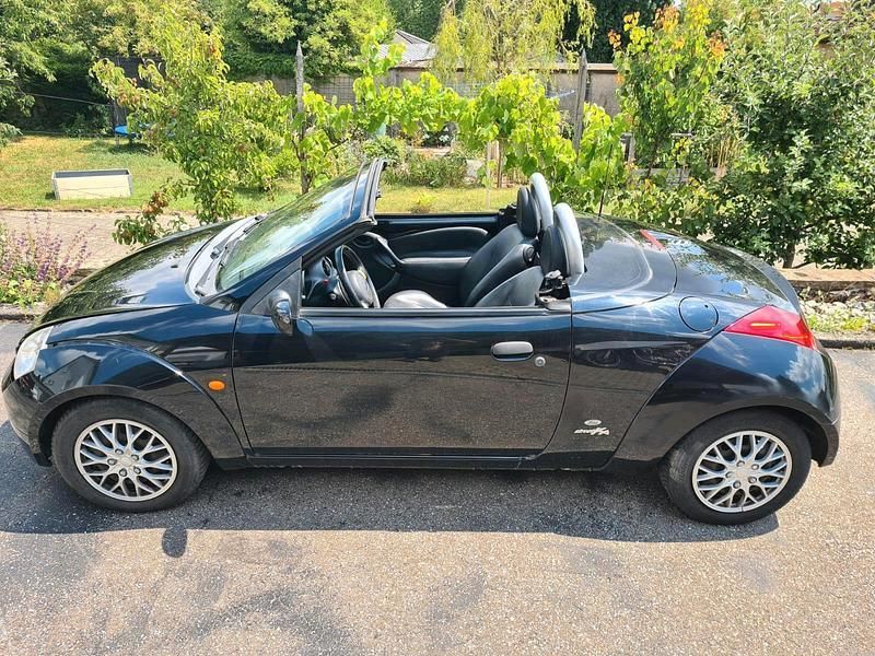 Schwarz Gebraucht 2004 Ford StreetKa Cabrio | 550 € - Bild 1/4