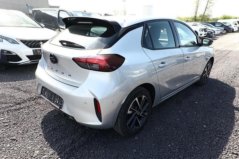 Gebraucht Opel Corsa 101 PS (74 kW) 2025 Kristall silber metallic Kleinwagen