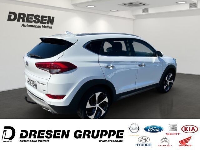 Gebraucht Hyundai Tucson Premium 177 PS (130 kW) 2016 Polar white / sol SUV