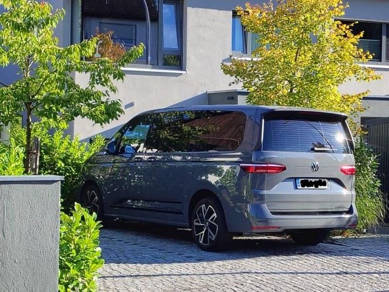 Grau Gebraucht 2025 VW T7 Van | 44.990 € - Bild 1/4