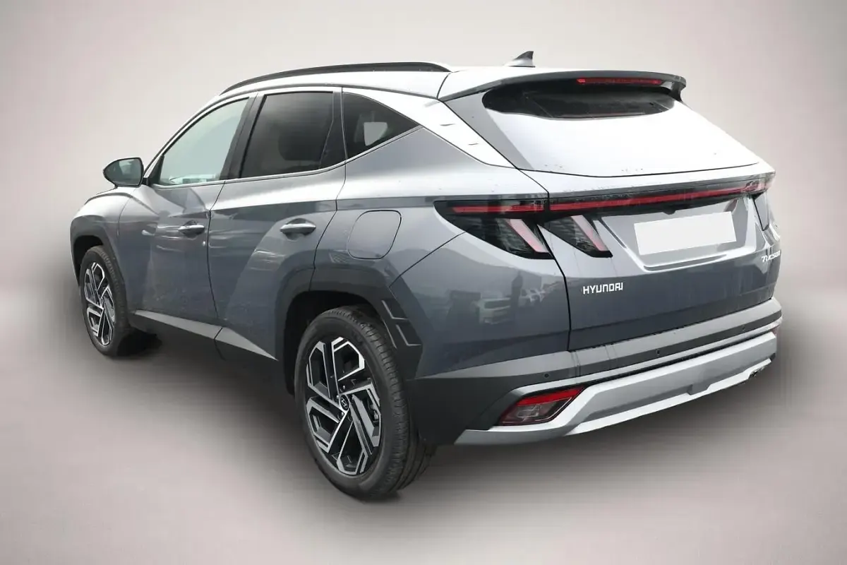 Neu Hyundai Tucson Trend 136 PS (100 kW) 2025 Manufacturer SUV