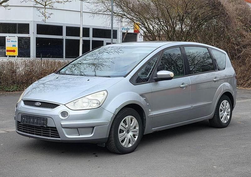 Gebraucht Ford S-MAX Trend 140 PS (102 kW) 2007 Grau Van / Kleinbus