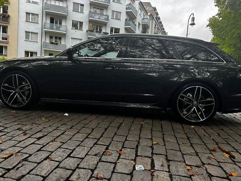 Gebraucht Audi A6 Comfort 218 PS (160 kW) 2015 Grau Kombi