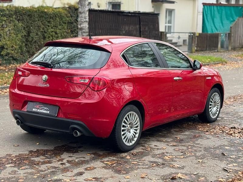 Gebraucht Alfa Romeo Giulietta Turismo 150 PS (110 kW) 2015 Limousine