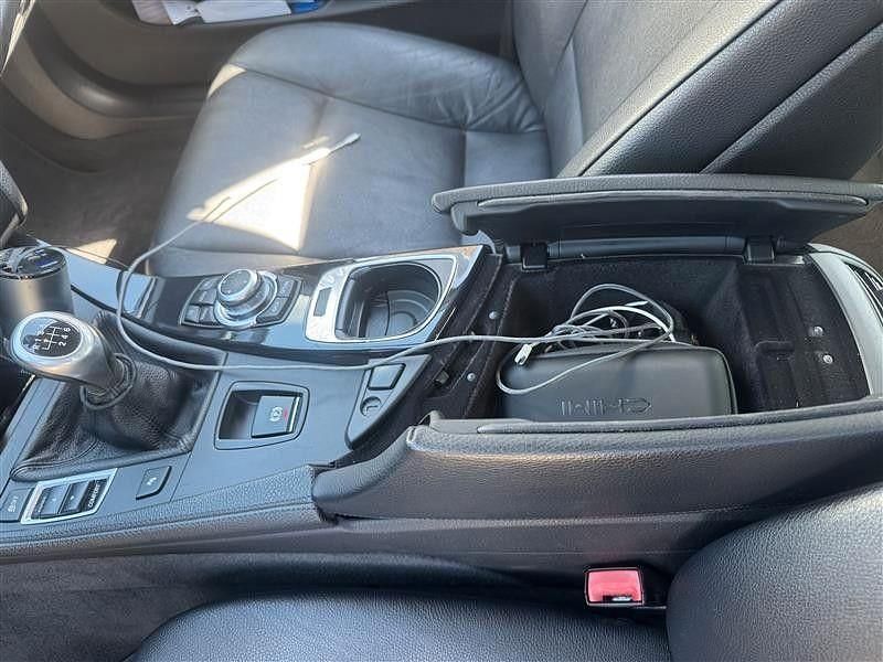 Gebraucht BMW 520 Sport Line 184 PS (135 kW) 2011 Schwarz Limousine