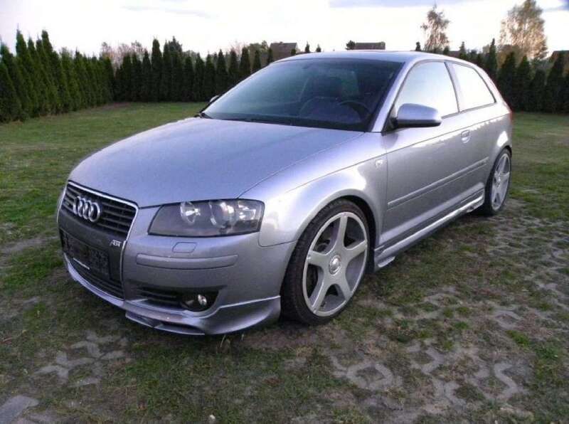 Silber Gebraucht 2004 Audi A3 S-Line Limousine | 6.000 € (Guter Preis) - Bild 1/4