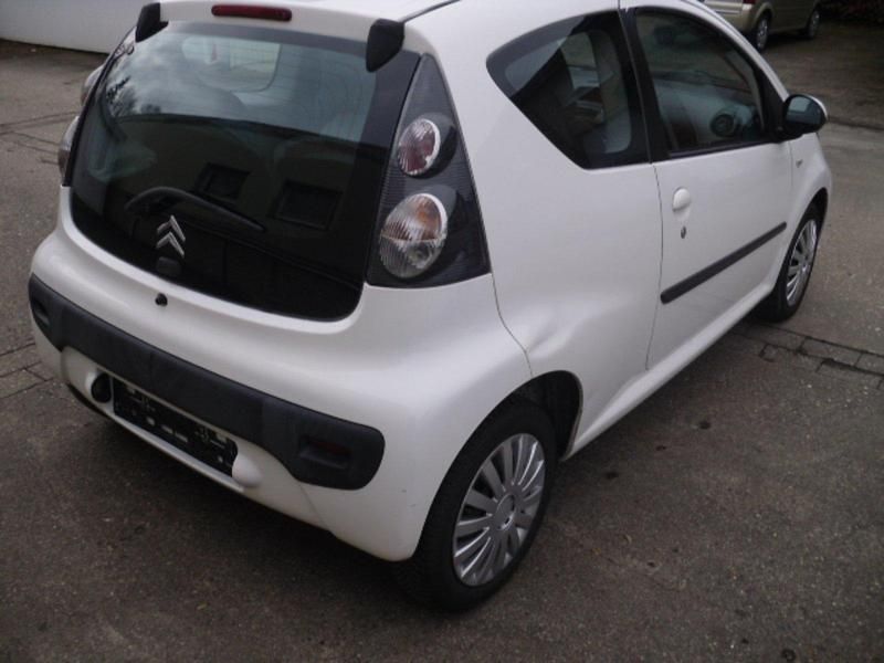 Gebraucht Citroën C1 68 PS (50 kW) 2009 Weiß Kleinwagen