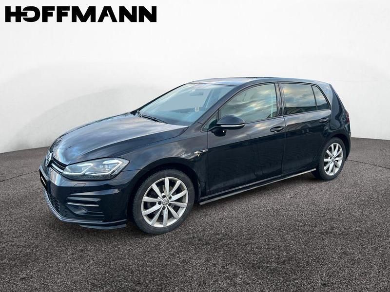 Gebraucht VW Golf VII Highline 150 PS (110 kW) 2019 Deep black pearlescent Limousine