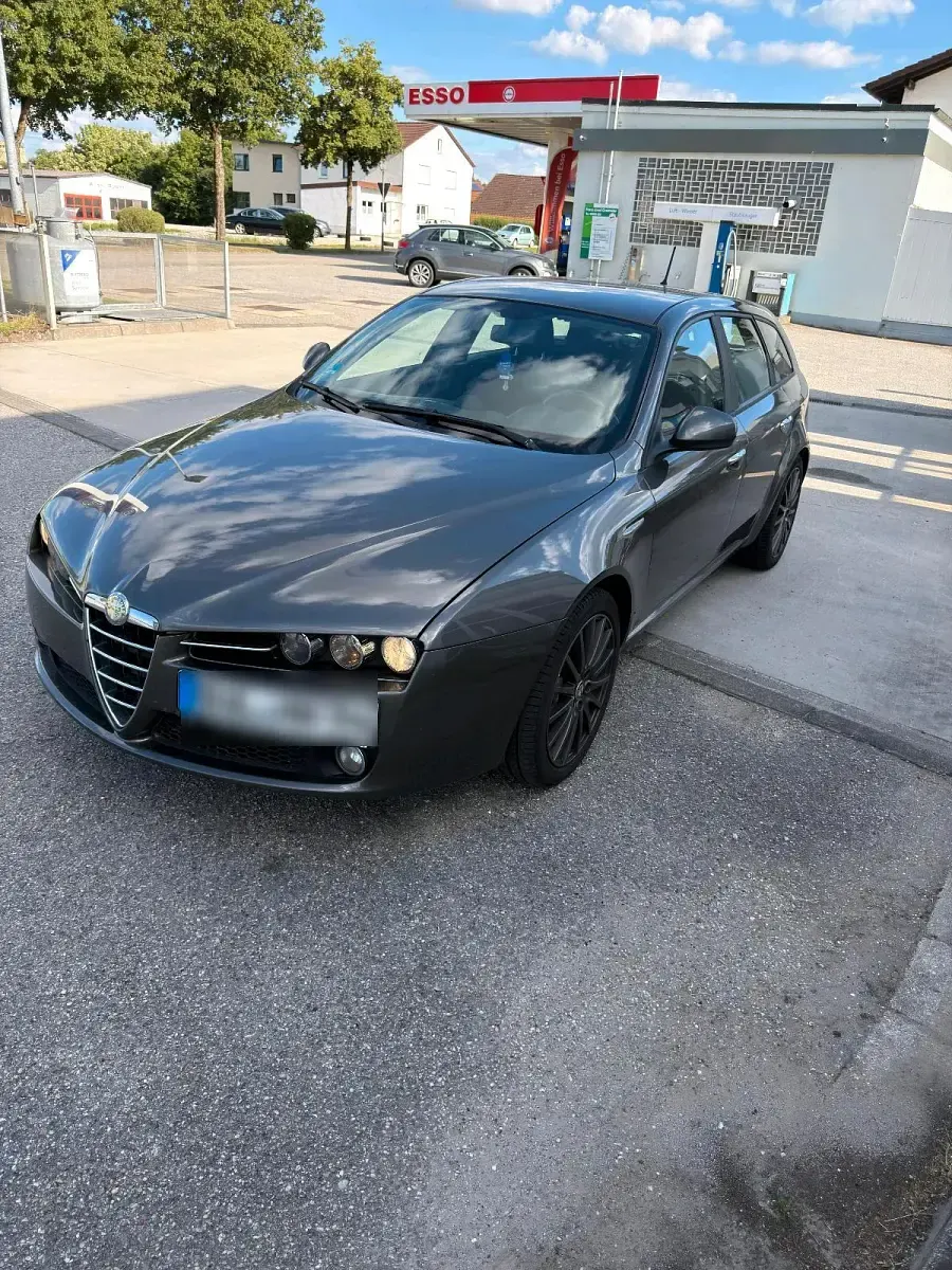 Gebraucht Alfa Romeo 159 150 PS (110 kW) 2008 Silber Kombi