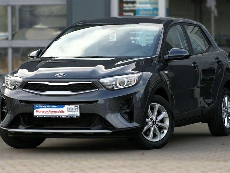 Graphite metallic Gebraucht 2019 Kia Stonic Edition 7 SUV | 16.900 € (Etwas zu teuer) - Bild 1/4