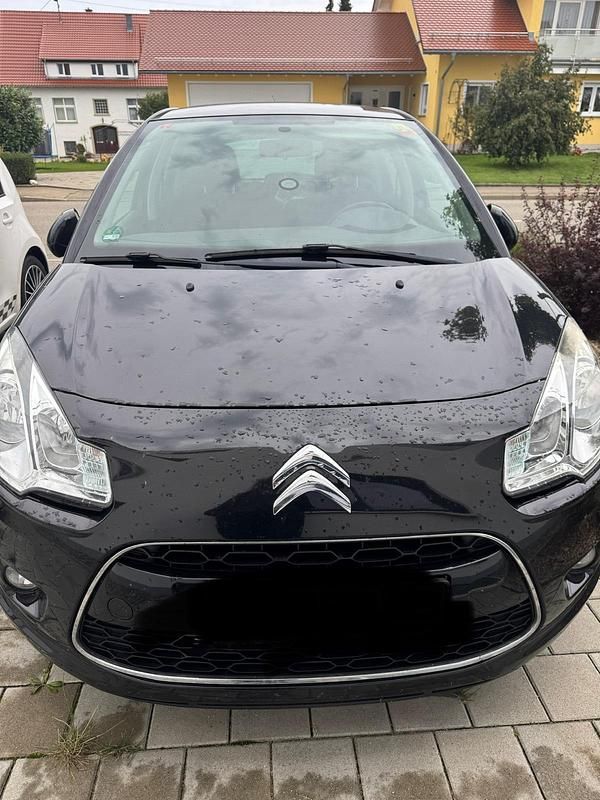 Schwarz Gebraucht 2012 Citroën C3 Kleinwagen | 5.900 € - Bild 1/4