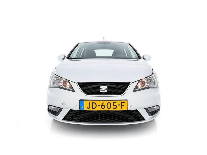 Gebraucht Seat Ibiza Comfort 97 PS (71 kW) 2015 Grau Limousine
