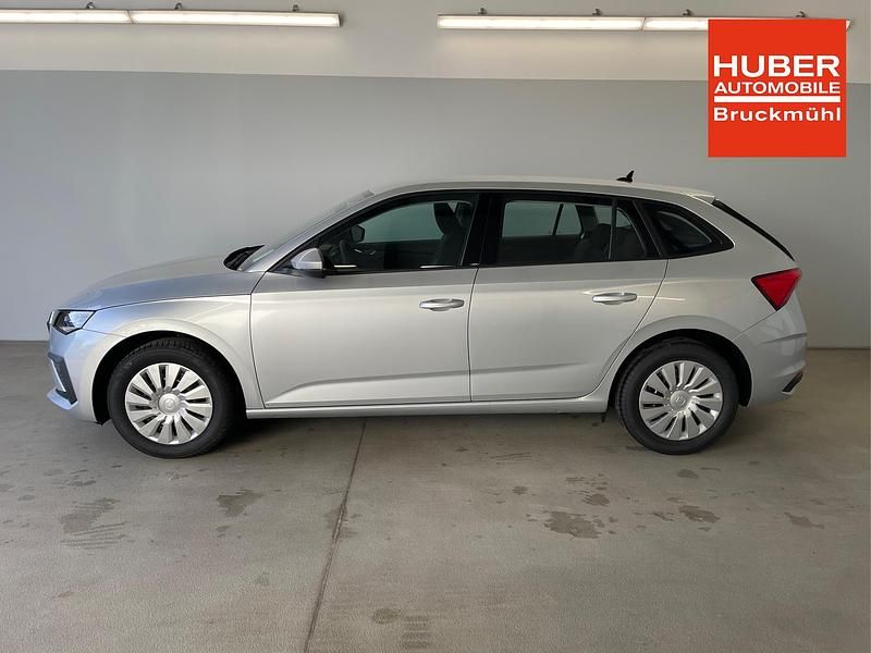 Gebraucht Skoda Scala Selection 116 PS (85 kW) 2024 [8e8e] brillantsilber metallic Kleinwagen